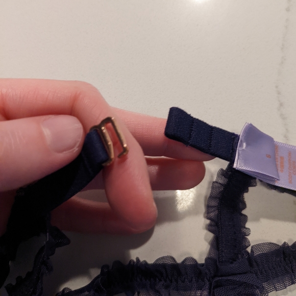 LAST CHANCE Savage x Fenty Garter NWOT - Picture 2 of 3